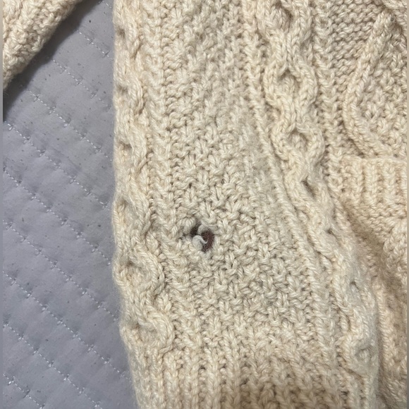 🤩 NEW LISTING! Blarney Woollen Mills Vintage Cream Cable Knit Wool Sweater Sz L - Picture 10 of 11